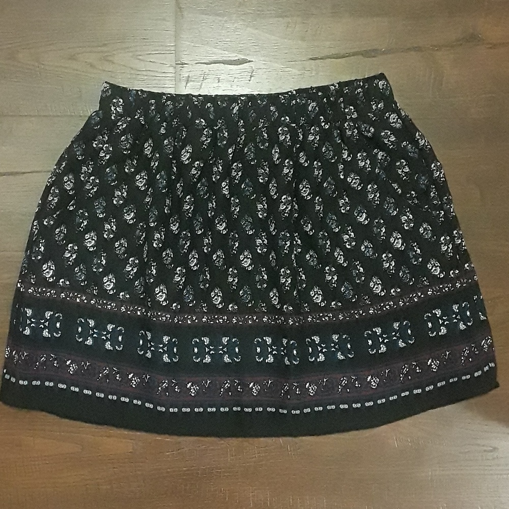Black patterned skirt